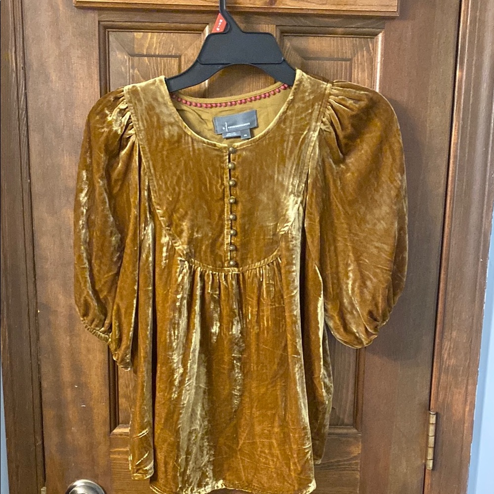 Anthropologie Gold Velvet Blouse